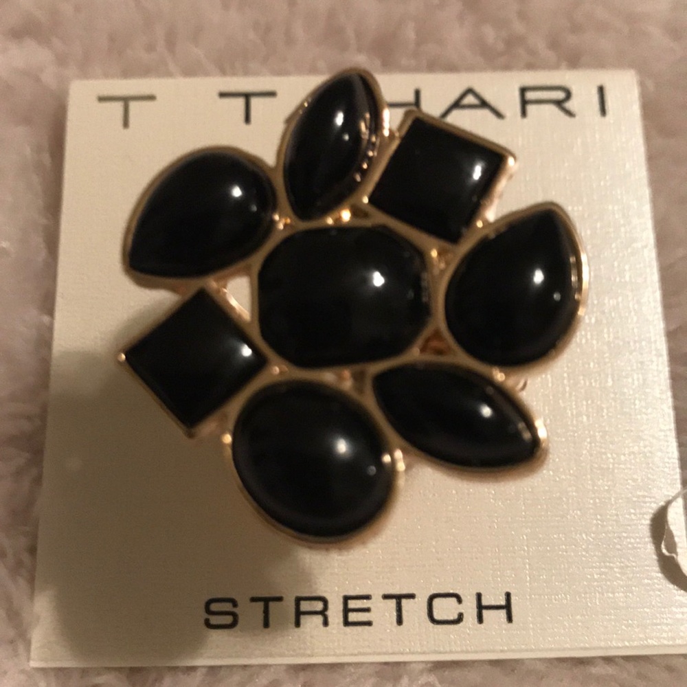 Fashion ring